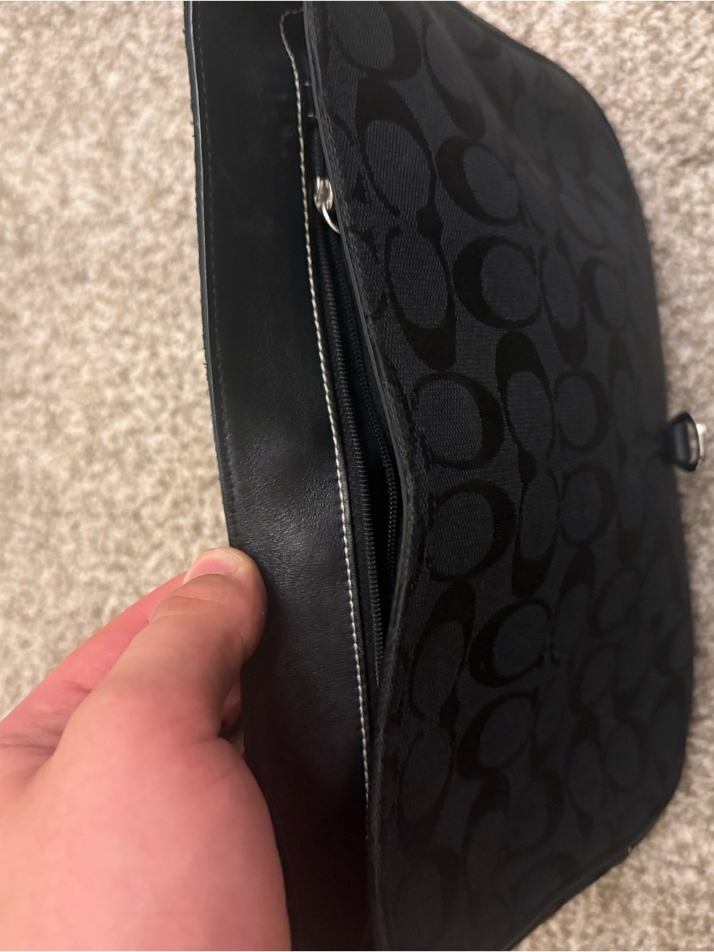 Coach Black Hampton Pin Clip Hobo Shoulder Bag Used - Picture 10 of 11